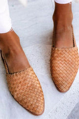 Alice - Timeless Handcrafted Moccasins