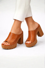 Calista – Chunky Heel Platform Mules