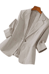 Elowyn – Chic Contrast Trim Blazer