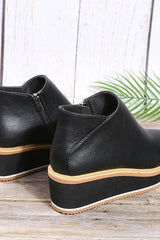 Bronvera - Sleek Wedge Ankle Boots