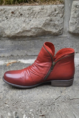 Virella – Classic Zip Ankle Boots
