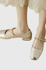 Olivette - Vintage Charm Leather Pumps