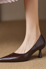 Veloura - Pointed Leather Pumps