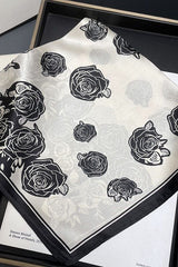 Elodie Foulard (100% Silk- 68cm)