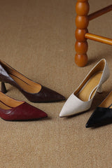 Veloura - Pointed Leather Pumps