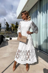 Elamira – Lace Elegance Midi Dress