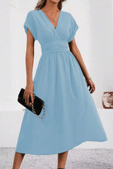 Elowen – Timeless Waist-Tie Midi Dress