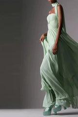 Clara - Elegant Strapless Dress