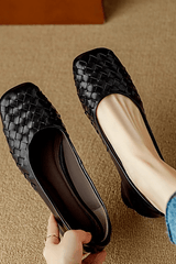 Velmira - Woven Leather Pumps