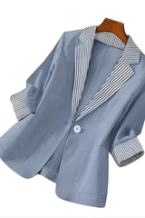 Elowyn – Chic Contrast Trim Blazer