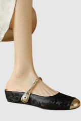 Olivette - Vintage Charm Leather Pumps
