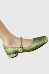 Olivette - Vintage Charm Leather Pumps