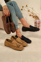 Virelle – Classic Tassel Slip-On Loafers