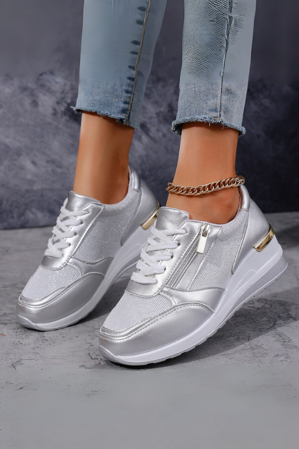 Luna – Luxe Metallic Runners
