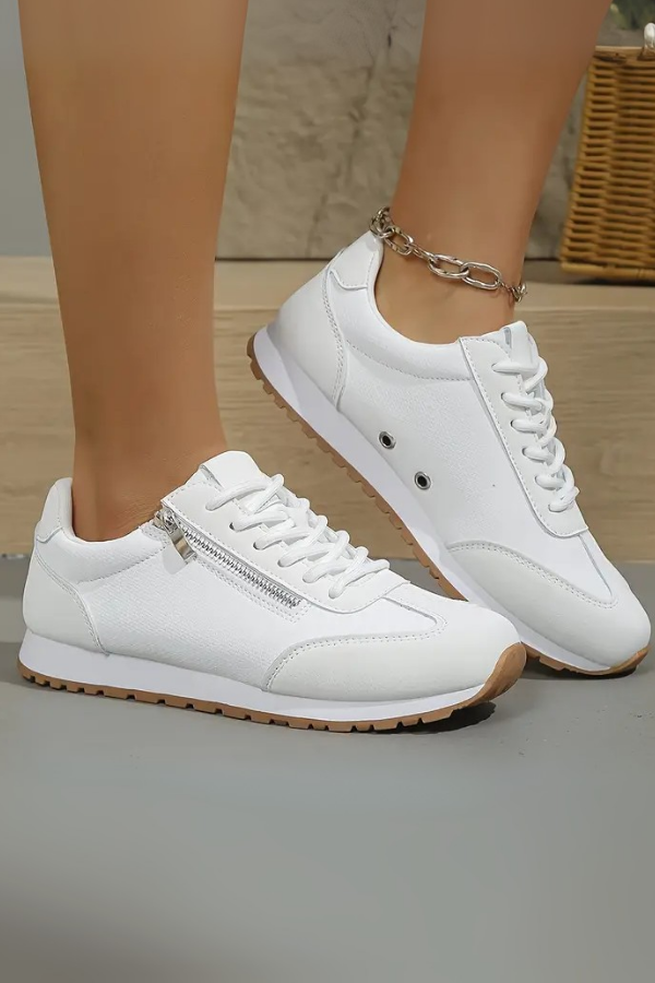 Nina – Classic Retro Runner