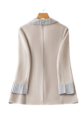 Elowyn – Chic Contrast Trim Blazer