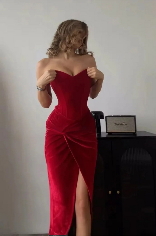 The Sexy Sleeveless Dress