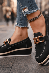 Marovelle - Luxe Chain Platform Loafers