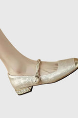 Olivette - Vintage Charm Leather Pumps