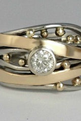 Royal - Vintage Gold Inlaid Zirconia Ring