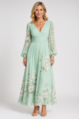 Elaria – Graceful Floral Pleated Maxi Dress