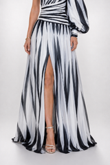 Monara – Statement Stripe One-Shoulder Maxi Dress