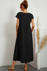 Serenna - Relaxed Pocket Maxi Dress