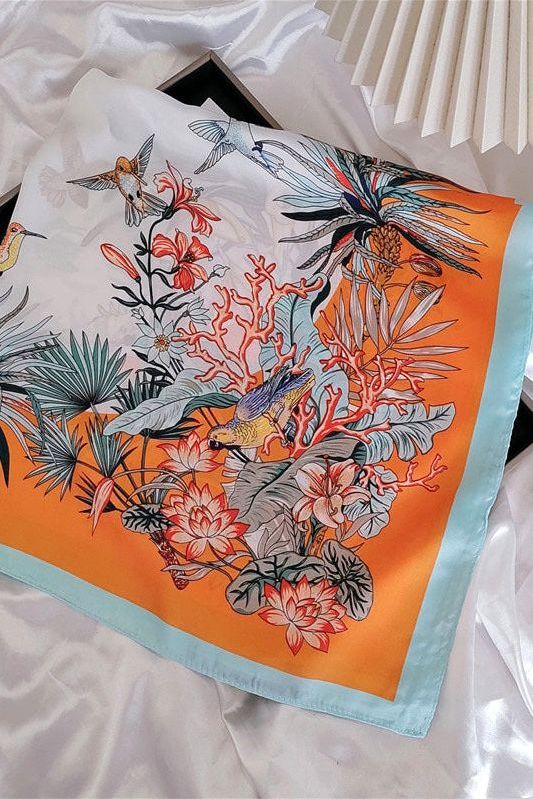 Cecile Foulard (100% Silk- 68cm)