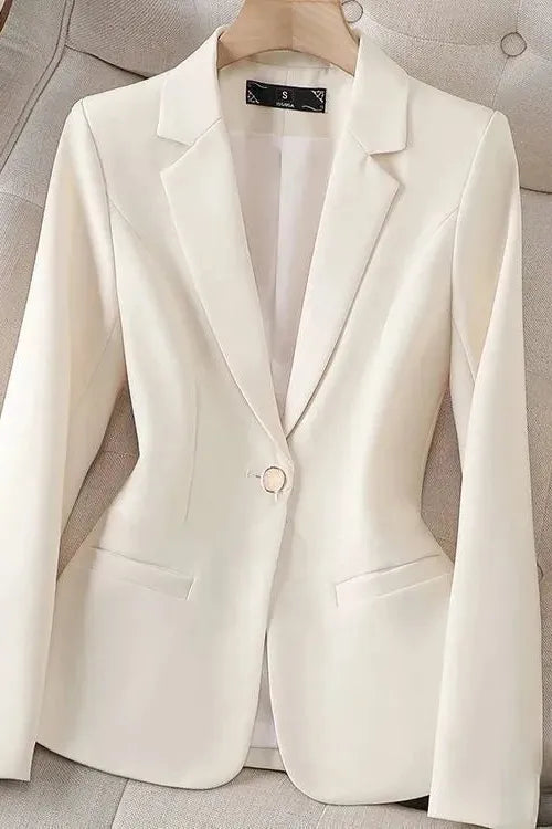 Sylva Rae – Perfect Blazer