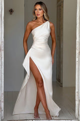 Avery – Flowy Printed Dress