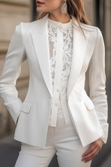 Elegant White Lace-Backed Blazer with Structured Silhouette
