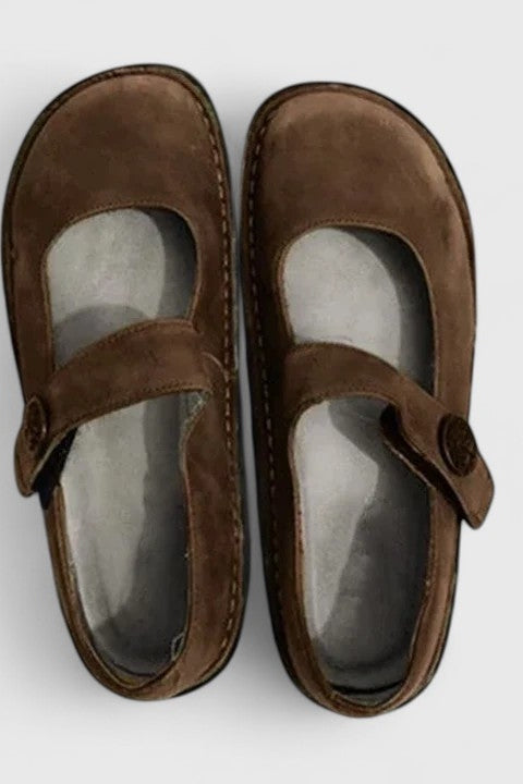 Violetta Classic Shoes - Brown