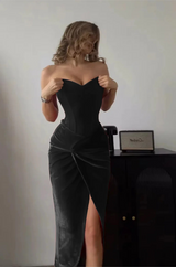 The Sexy Sleeveless Dress