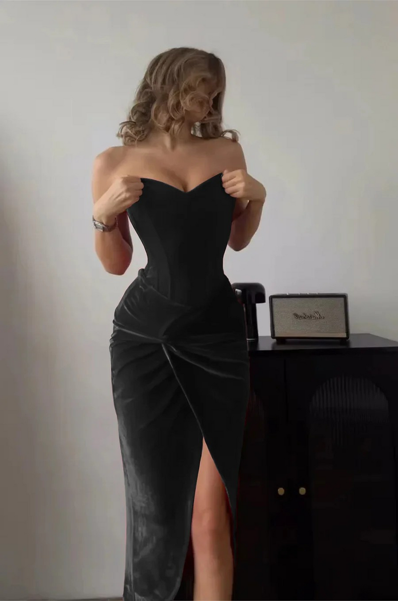 The Sexy Sleeveless Dress